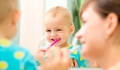 как понять что у ребенка режутся зубы 1