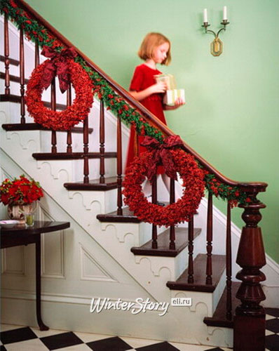 Оригинальные новогодние украшения для дома своими руками для лестницы 3