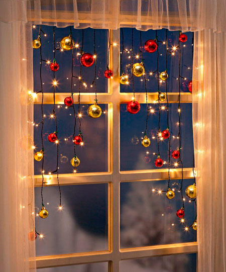 Оригинальные новогодние украшения для дома своими руками на окна 2